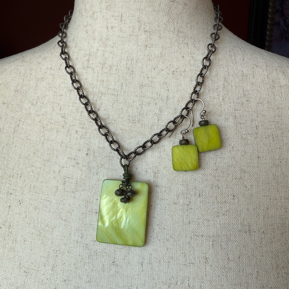 Lime Green Pendant Necklace and Earrings